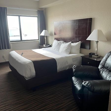 Cobblestone Inn & Suites - Denison | Oak Ridge المظهر الخارجي الصورة