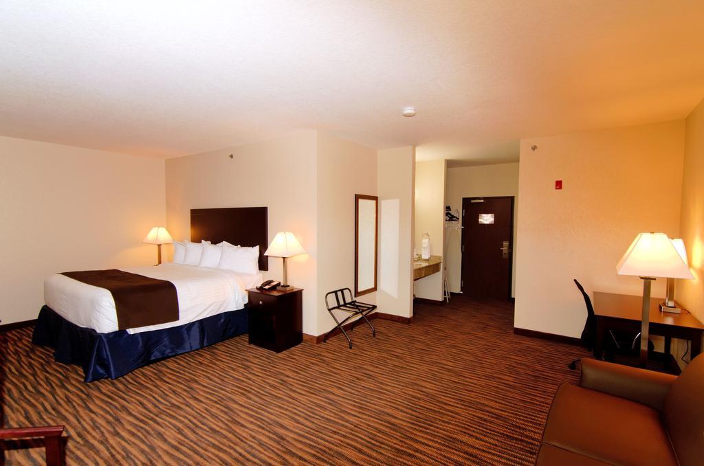 Cobblestone Inn & Suites - Denison | Oak Ridge الغرفة الصورة