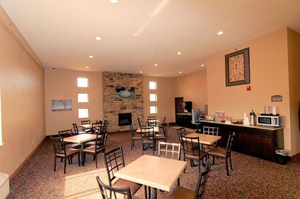 Cobblestone Inn & Suites - Denison | Oak Ridge المظهر الخارجي الصورة