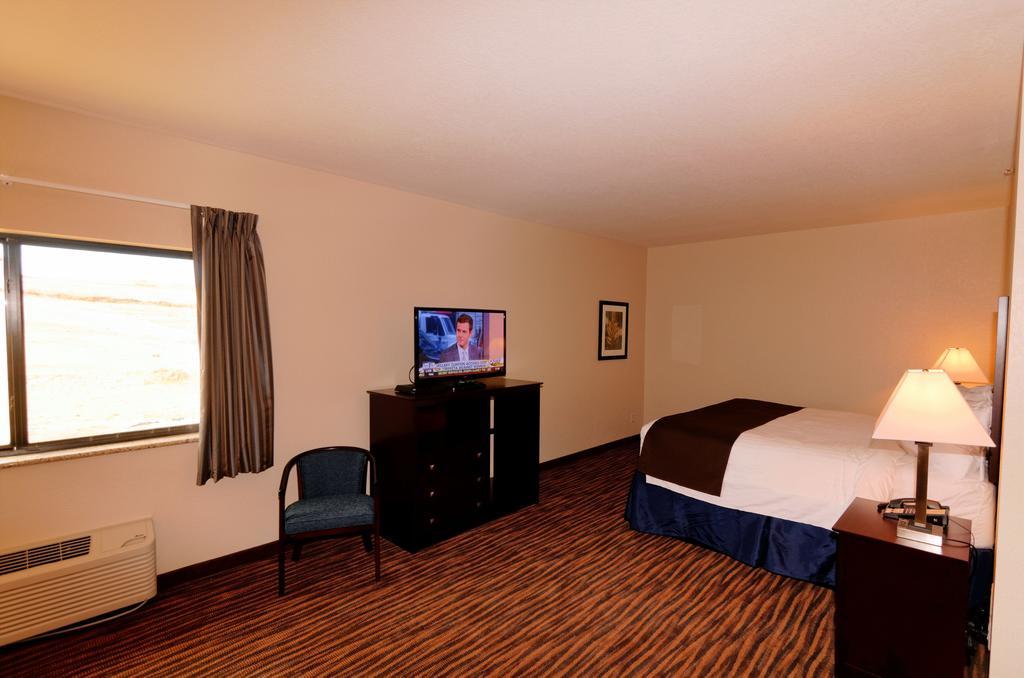 Cobblestone Inn & Suites - Denison | Oak Ridge الغرفة الصورة
