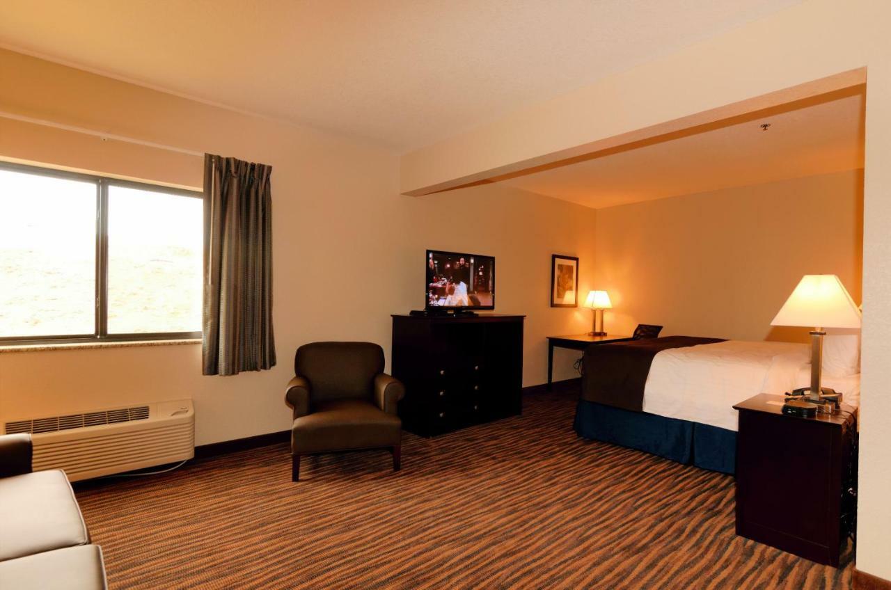 Cobblestone Inn & Suites - Denison | Oak Ridge المظهر الخارجي الصورة